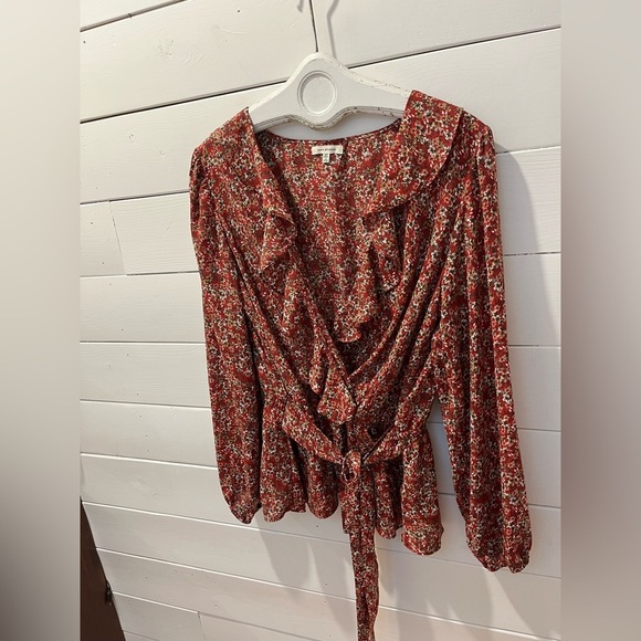 🌺 Max Studio Floral Wrap Blouse – Size 2X🌺 - Picture 9 of 9